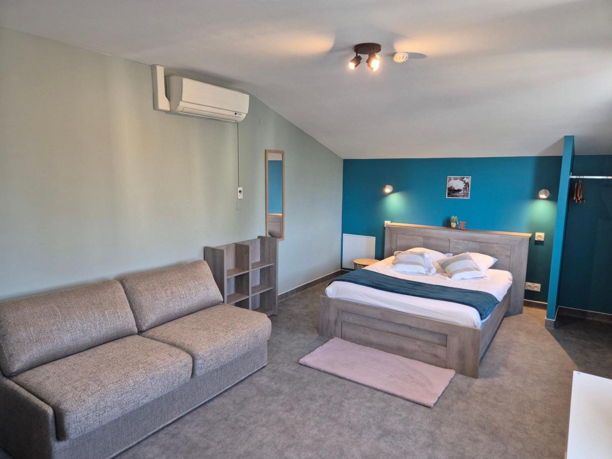 Logis Hotel Restaurant L'Oustal Naves  Kültér fotó