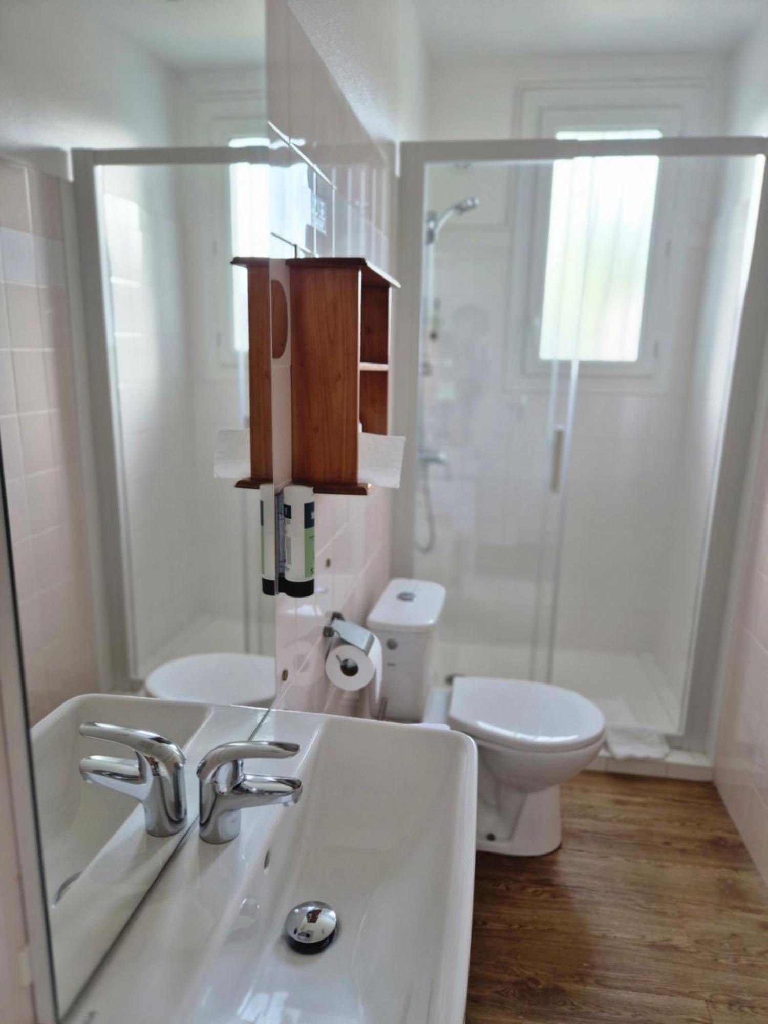 Logis Hotel Restaurant L'Oustal Naves  Kültér fotó