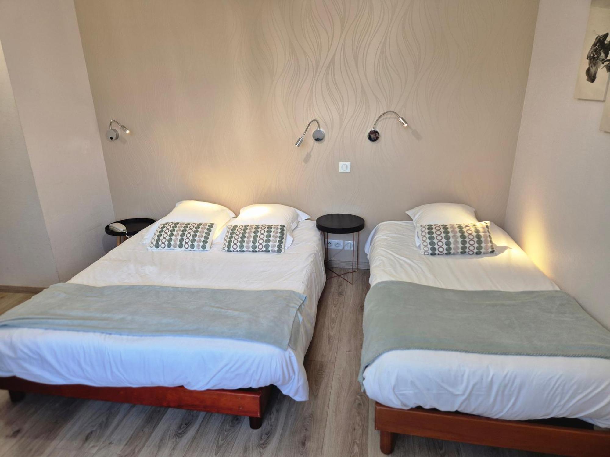 Logis Hotel Restaurant L'Oustal Naves  Kültér fotó